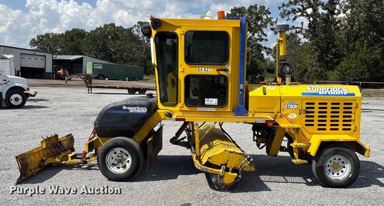 image for item ED2245 Superior Broom DT80K broom