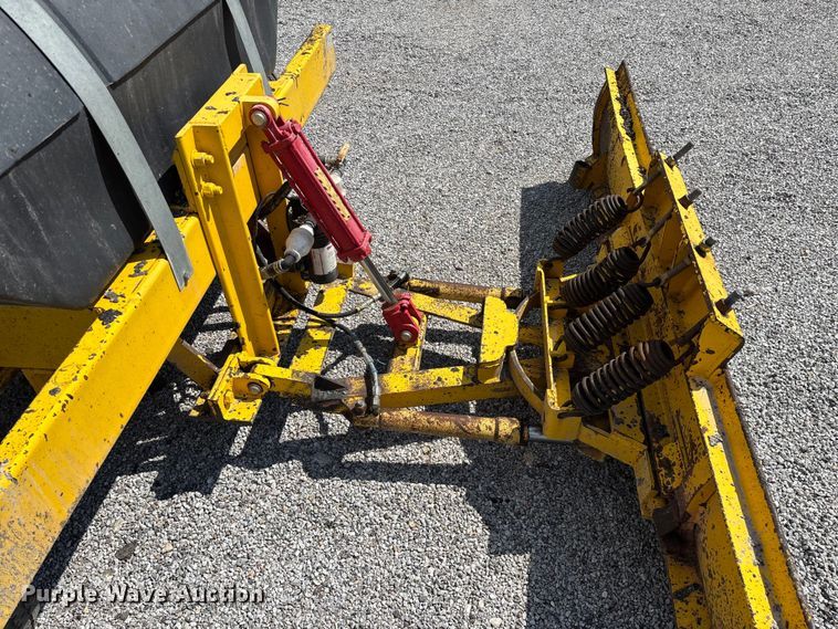 image for item ED2245 Superior Broom DT80K broom