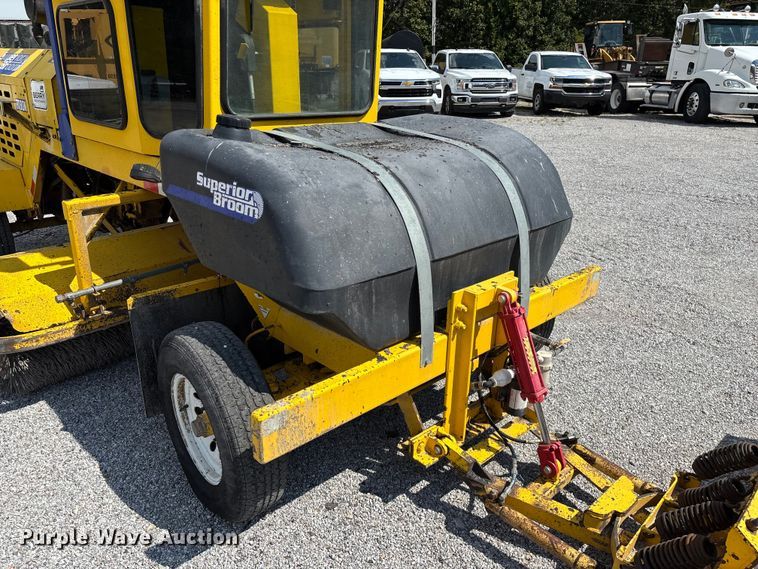 image for item ED2245 Superior Broom DT80K broom