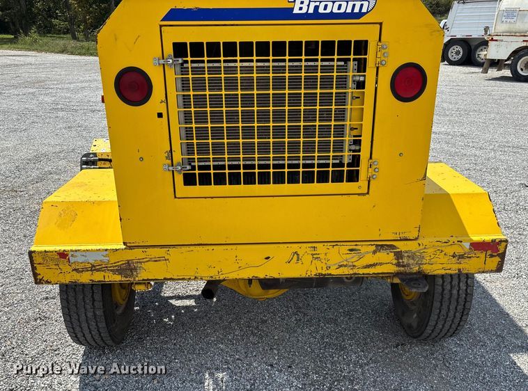 image for item ED2245 Superior Broom DT80K broom