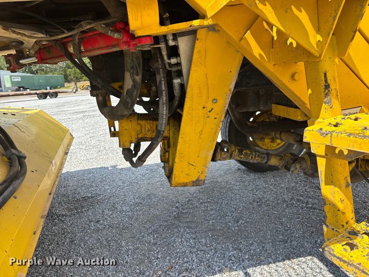 image for item ED2245 Superior Broom DT80K broom