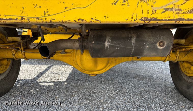 image for item ED2245 Superior Broom DT80K broom