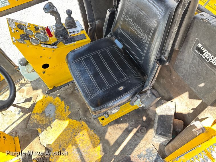 image for item ED2245 Superior Broom DT80K broom