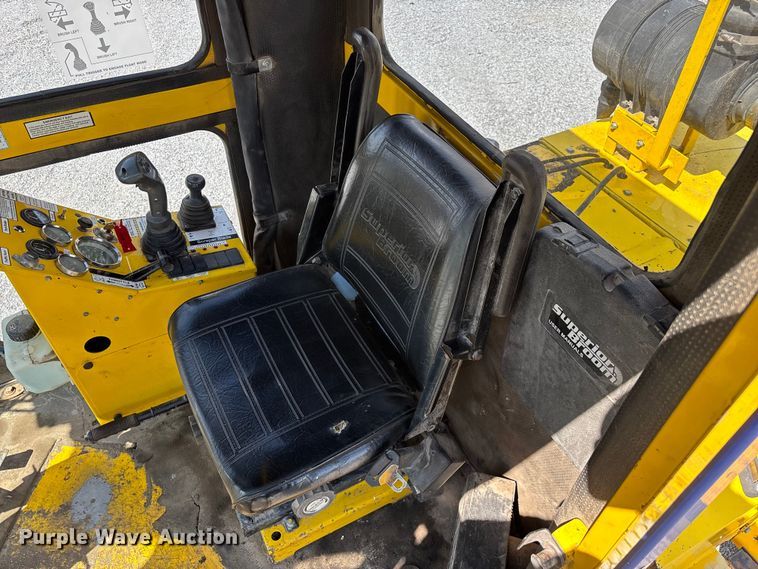 image for item ED2245 Superior Broom DT80K broom