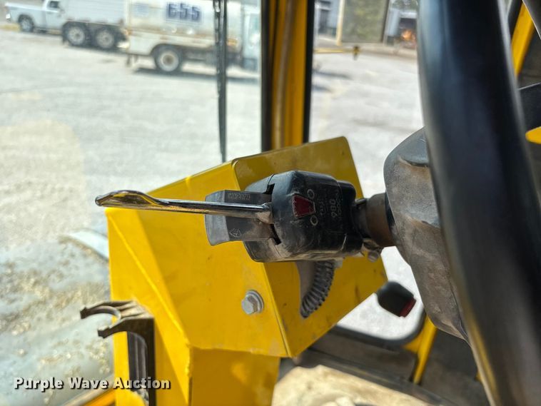 image for item ED2245 Superior Broom DT80K broom