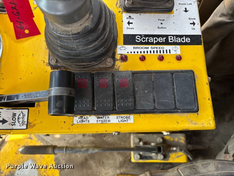 image for item ED2245 Superior Broom DT80K broom