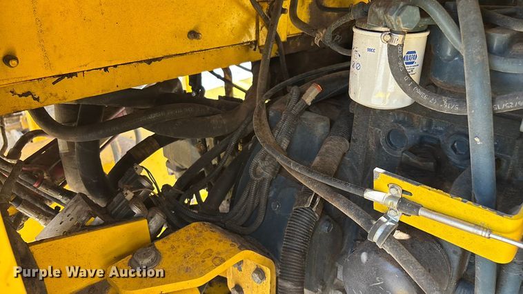 image for item ED2245 Superior Broom DT80K broom