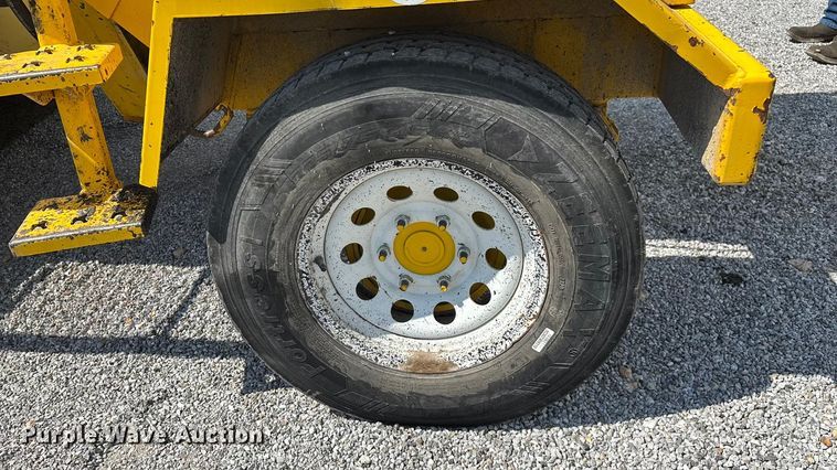 image for item ED2245 Superior Broom DT80K broom