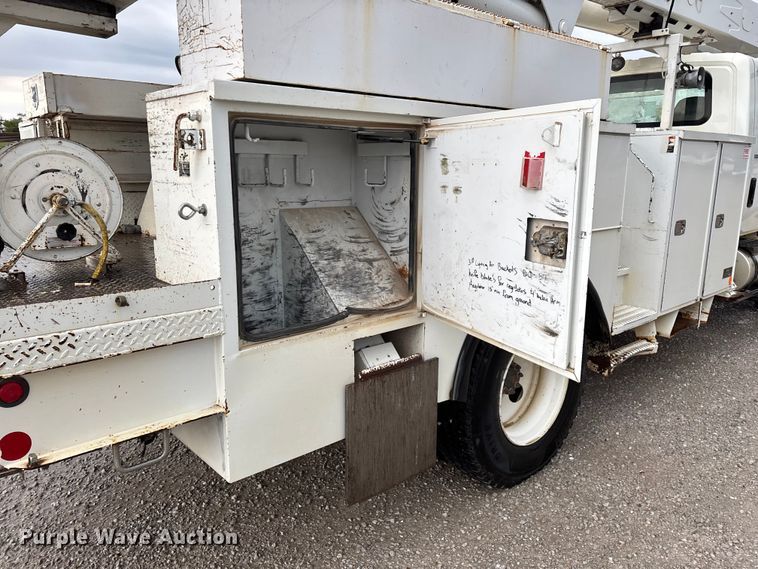 image for item ED2286 2009 International 4300 bucket truck