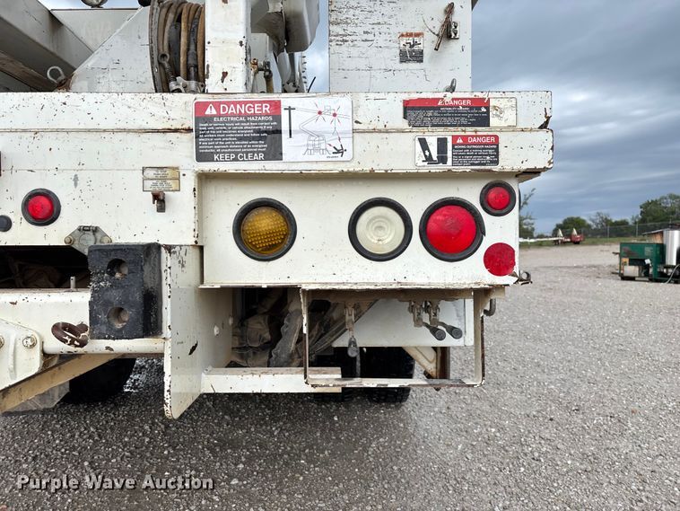 image for item ED2286 2009 International 4300 bucket truck