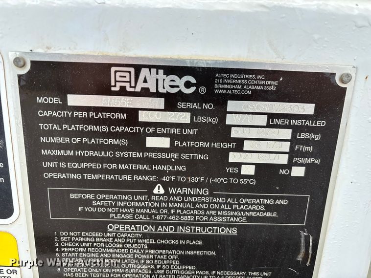 image for item ED2286 2009 International 4300 bucket truck