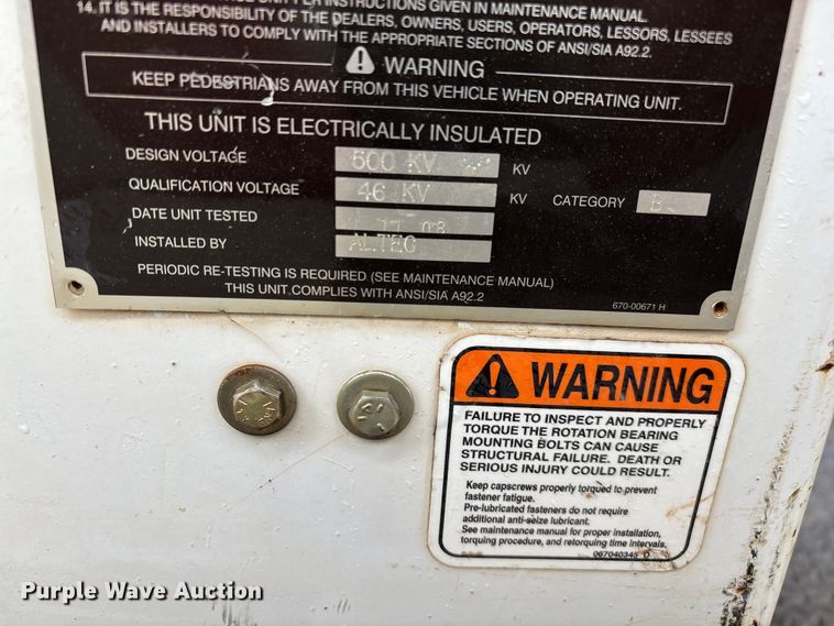 image for item ED2286 2009 International 4300 bucket truck