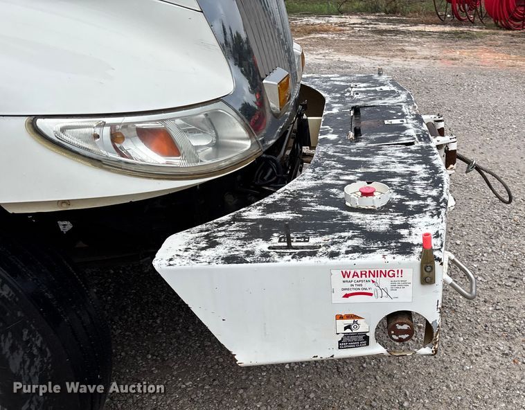 image for item ED2286 2009 International 4300 bucket truck