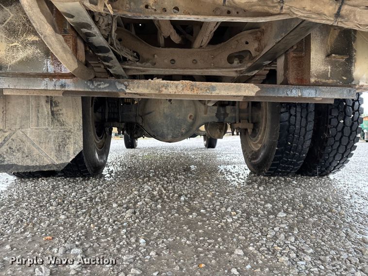 image for item ED2286 2009 International 4300 bucket truck