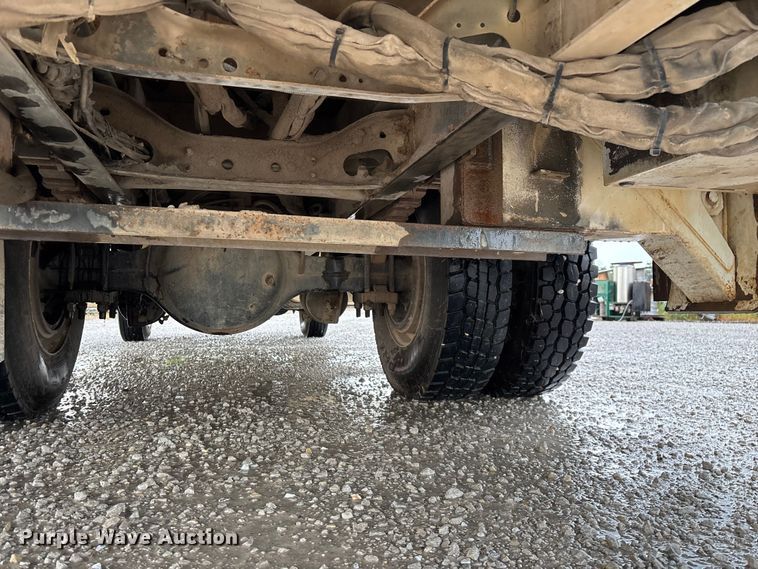 image for item ED2286 2009 International 4300 bucket truck