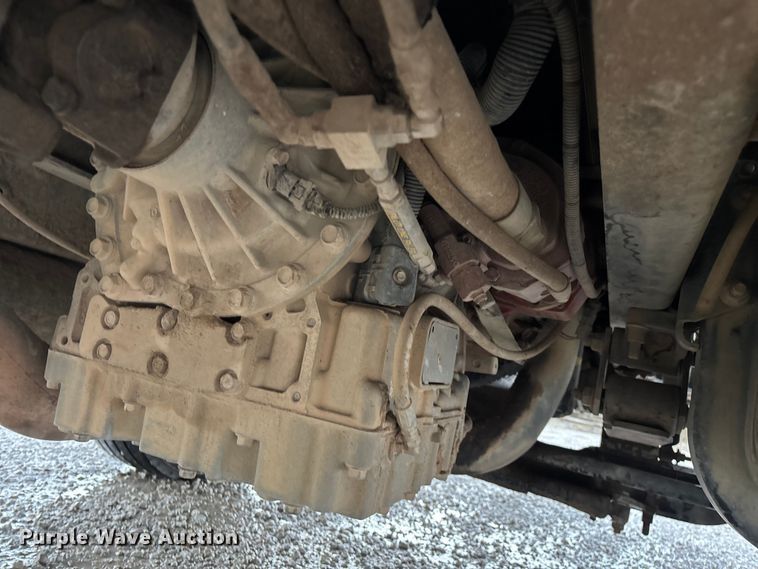 image for item ED2286 2009 International 4300 bucket truck