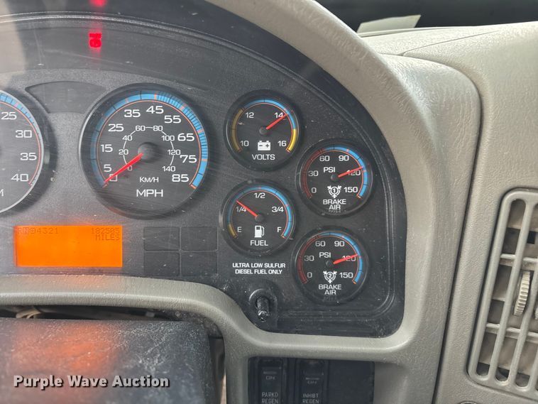 image for item ED2286 2009 International 4300 bucket truck