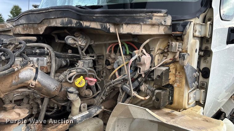 image for item ED2286 2009 International 4300 bucket truck