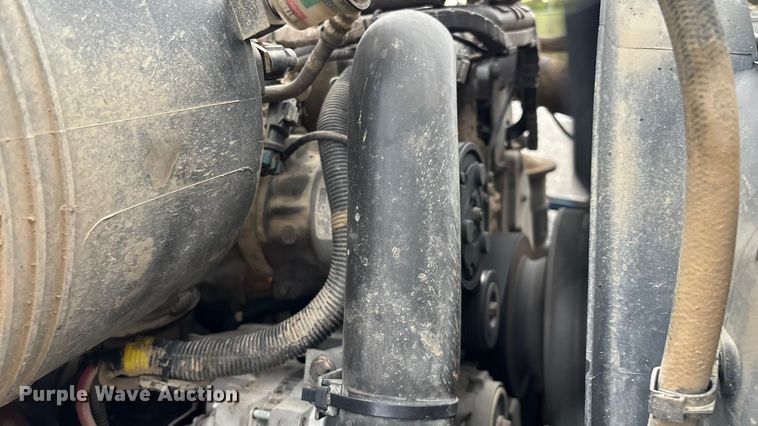 image for item ED2286 2009 International 4300 bucket truck