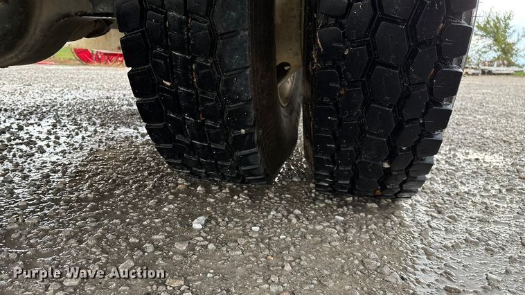 image for item ED2286 2009 International 4300 bucket truck