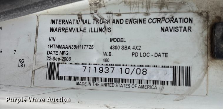 image for item ED2286 2009 International 4300 bucket truck
