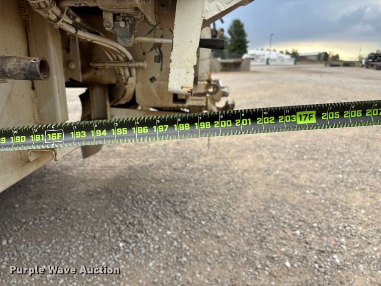 image for item ED2287 2011 Kenworth T370 digger derrick truck