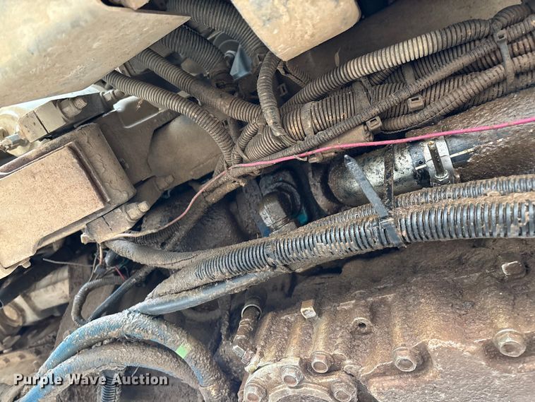 image for item ED2287 2011 Kenworth T370 digger derrick truck