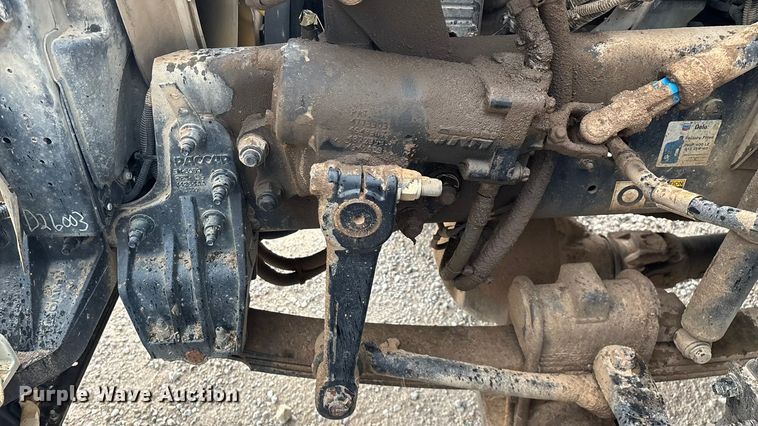 image for item ED2287 2011 Kenworth T370 digger derrick truck