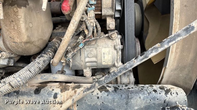 image for item ED2287 2011 Kenworth T370 digger derrick truck