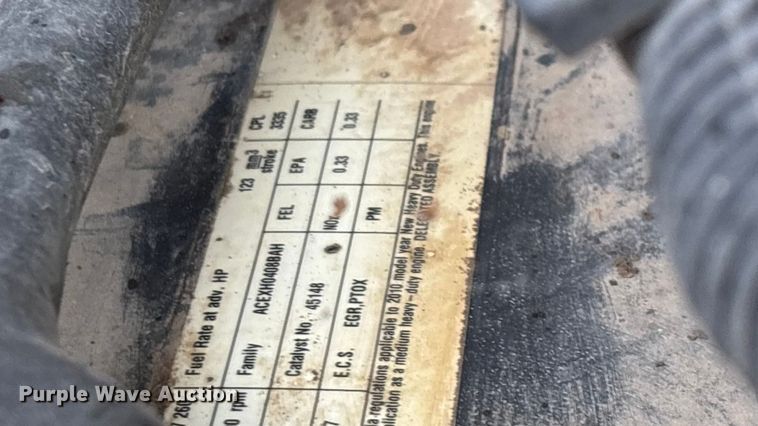 image for item ED2287 2011 Kenworth T370 digger derrick truck