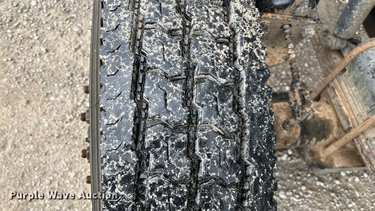 image for item ED2287 2011 Kenworth T370 digger derrick truck