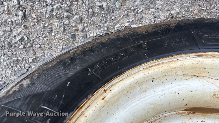 image for item ED2287 2011 Kenworth T370 digger derrick truck