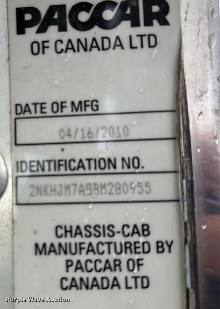 image for item ED2287 2011 Kenworth T370 digger derrick truck