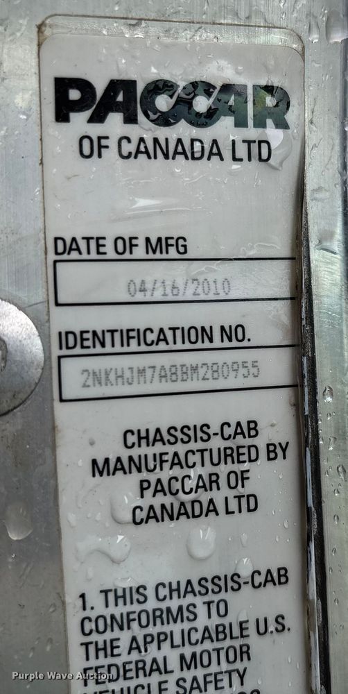 image for item ED2287 2011 Kenworth T370 digger derrick truck