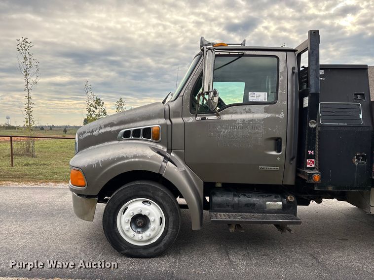 image for item ED2294 2001 Sterling Acterra flatbed truck