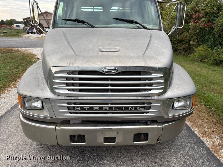 image for item ED2294 2001 Sterling Acterra flatbed truck