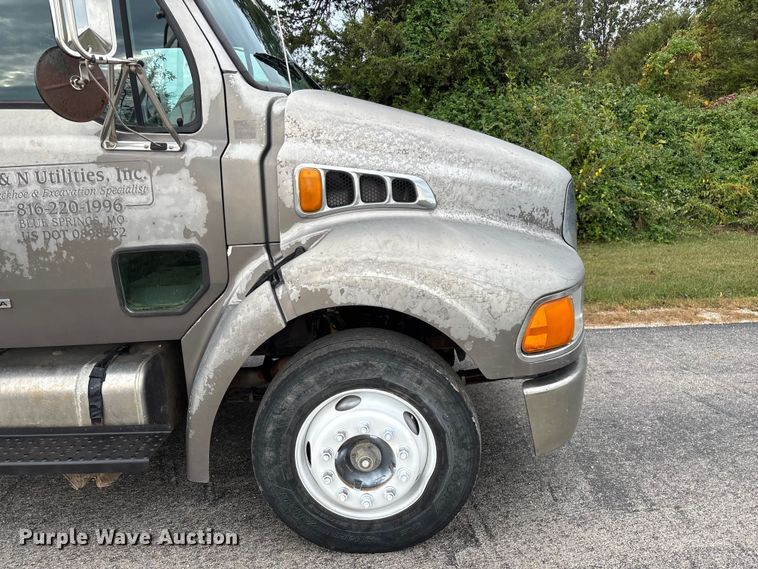 image for item ED2294 2001 Sterling Acterra flatbed truck