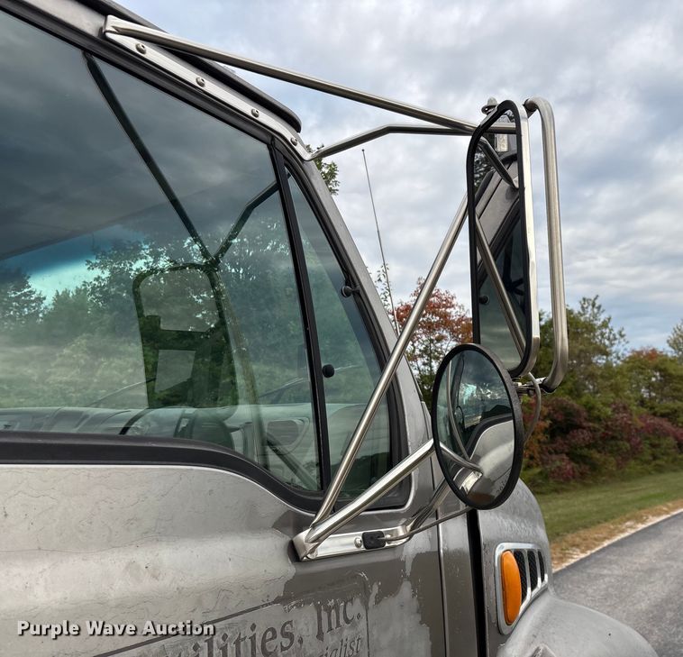 image for item ED2294 2001 Sterling Acterra flatbed truck