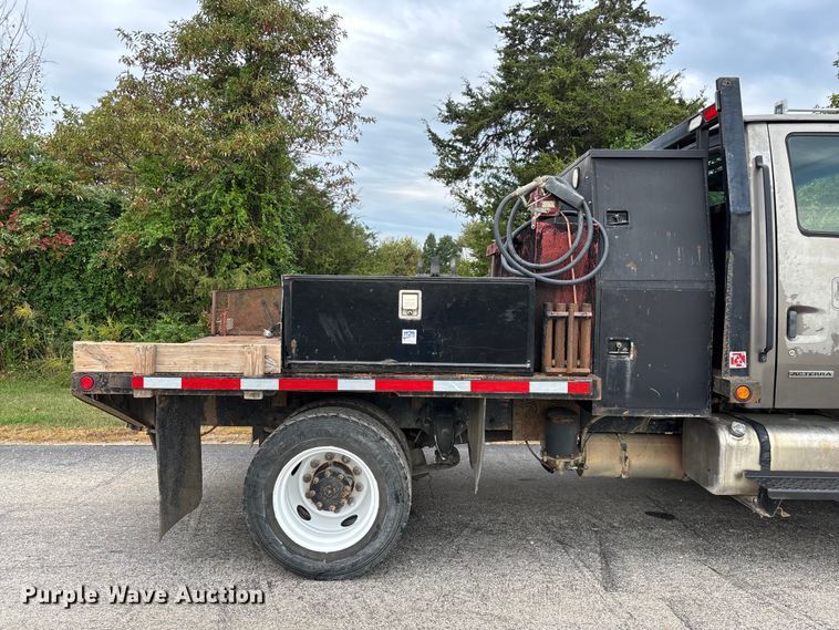 image for item ED2294 2001 Sterling Acterra flatbed truck