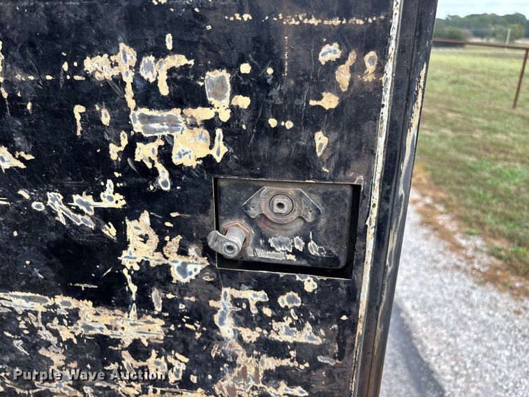 image for item ED2294 2001 Sterling Acterra flatbed truck