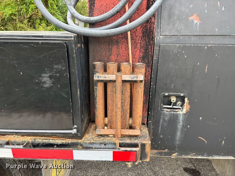 image for item ED2294 2001 Sterling Acterra flatbed truck