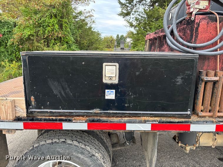 image for item ED2294 2001 Sterling Acterra flatbed truck