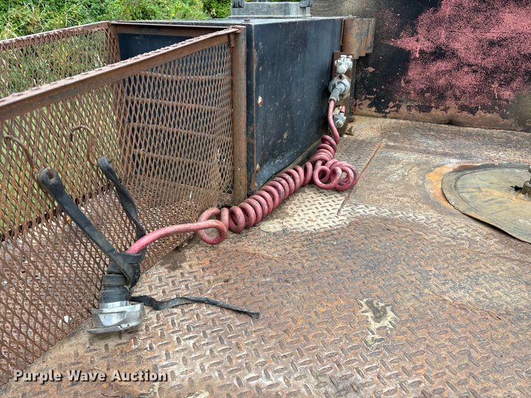 image for item ED2294 2001 Sterling Acterra flatbed truck