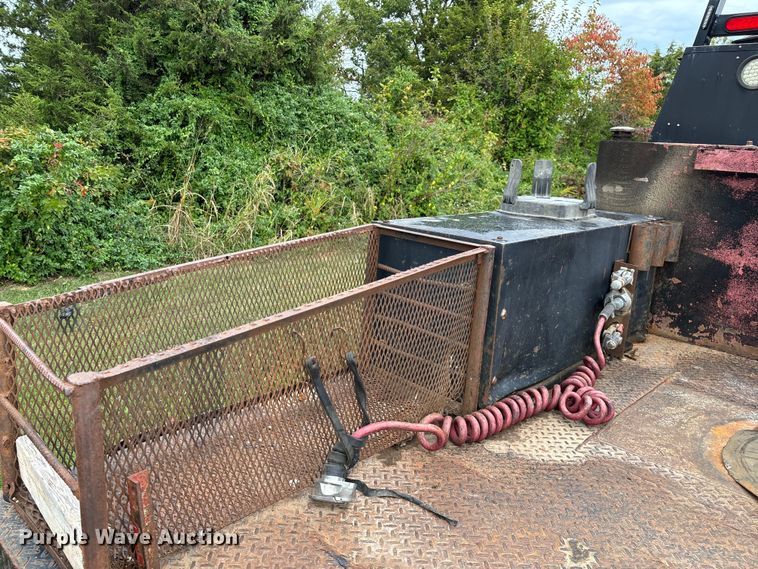 image for item ED2294 2001 Sterling Acterra flatbed truck