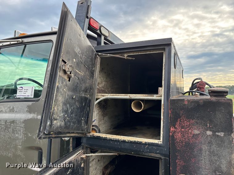 image for item ED2294 2001 Sterling Acterra flatbed truck