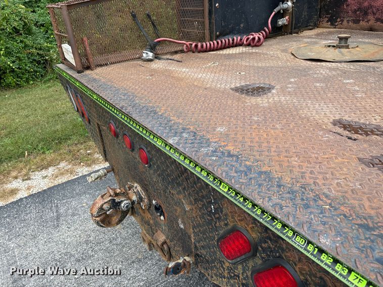 image for item ED2294 2001 Sterling Acterra flatbed truck