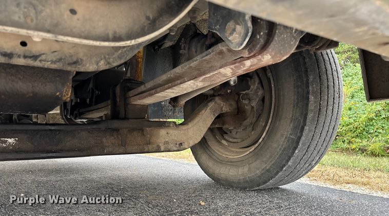 image for item ED2294 2001 Sterling Acterra flatbed truck