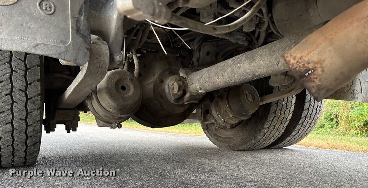 image for item ED2294 2001 Sterling Acterra flatbed truck