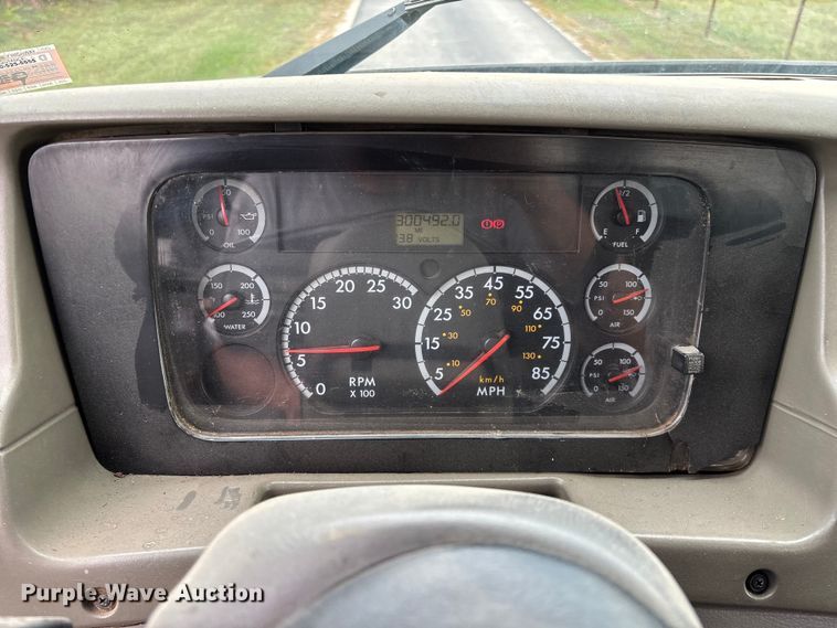 image for item ED2294 2001 Sterling Acterra flatbed truck