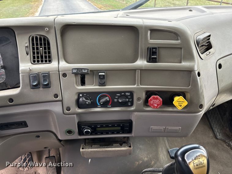 image for item ED2294 2001 Sterling Acterra flatbed truck